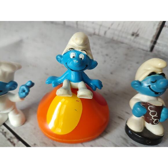 Lot Of 3 Vintage Smurfs Peyo 1982 1978 Chef Hot Coco Mushroom - Picture 7 of 8